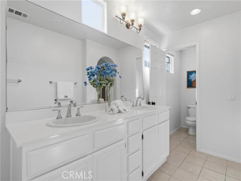 25 Amy Way, Ladera Ranch, CA