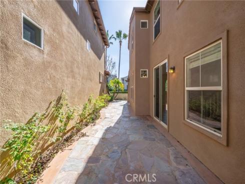 25 Amy Way, Ladera Ranch, CA