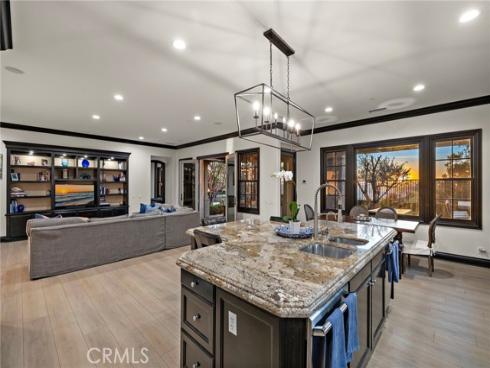 2 Galaxy Isle , Ladera Ranch, CA