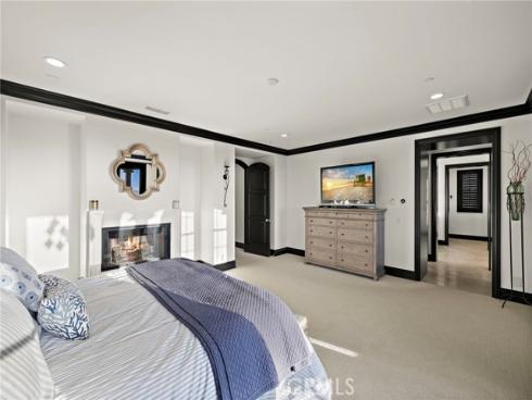 2 Galaxy Isle , Ladera Ranch, CA