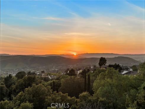 2 Galaxy Isle , Ladera Ranch, CA
