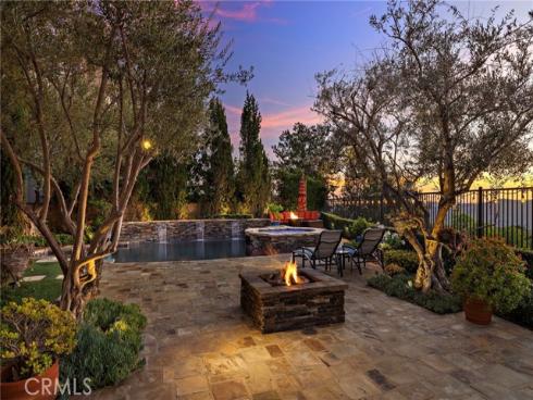 2 Galaxy Isle , Ladera Ranch, CA