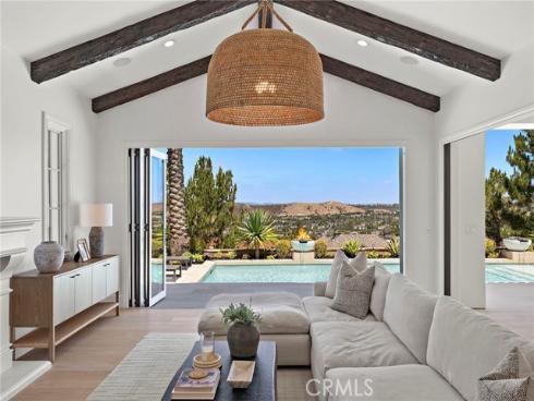 9 Broken Arrow , Ladera Ranch, CA