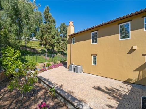 2 Ali Lane, Ladera Ranch, CA
