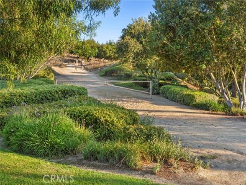 2  Ali   Lane, Ladera Ranch, CA