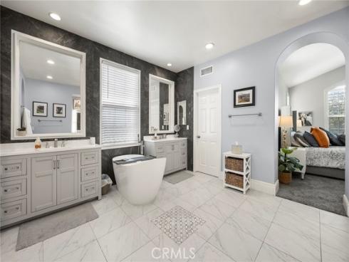 16 Kempton Lane, Ladera Ranch, CA