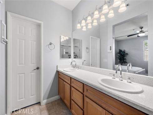 35 St Mays Rd , Ladera Ranch, CA