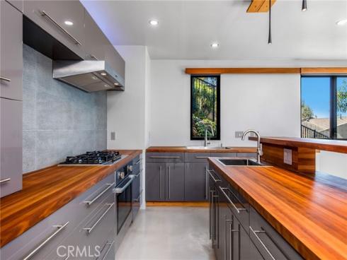 22315 3rd Avenue, Laguna Beach, CA