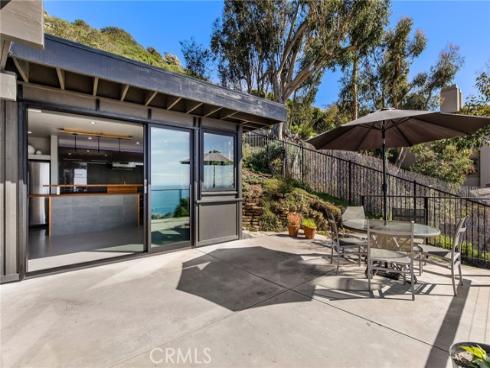 22315 3rd Avenue, Laguna Beach, CA