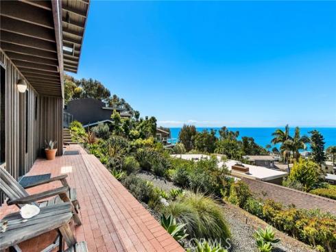 22315 3rd Avenue, Laguna Beach, CA