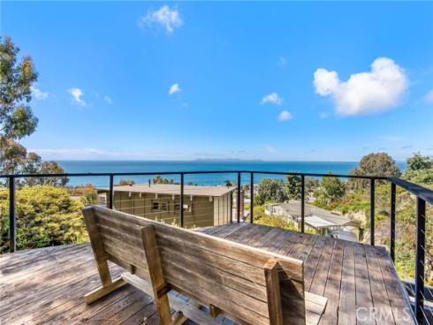 22315 3rd Avenue, Laguna Beach, CA