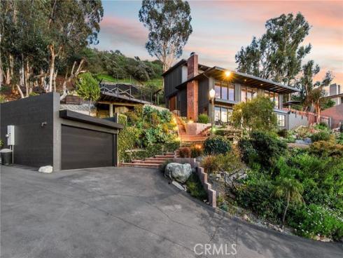 22315 3rd Avenue, Laguna Beach, CA