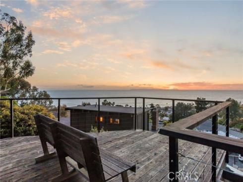 22315 3rd Avenue, Laguna Beach, CA