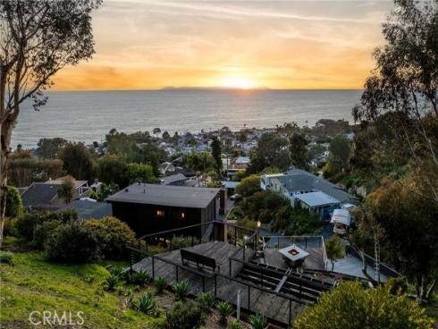 22315 3rd Avenue, Laguna Beach, CA