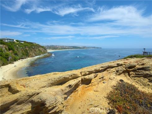 111 S La Senda Drive, Laguna Beach, CA