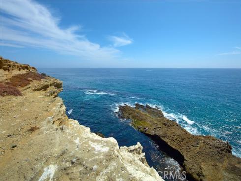 111 S La Senda Drive, Laguna Beach, CA