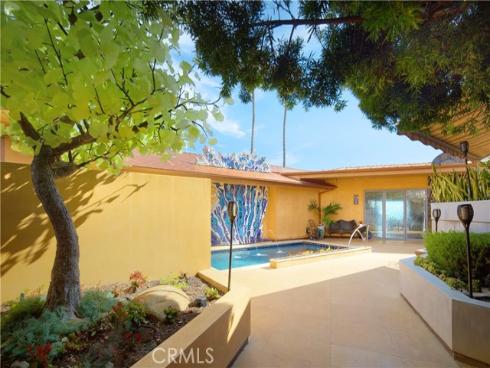 111 S La Senda Drive, Laguna Beach, CA