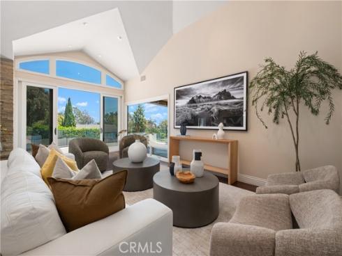 535 High Dr , Laguna Beach, CA