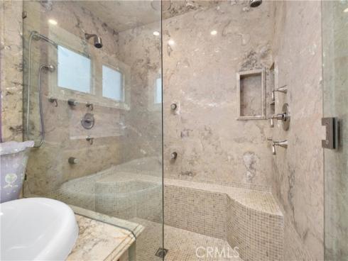 535 High Dr , Laguna Beach, CA