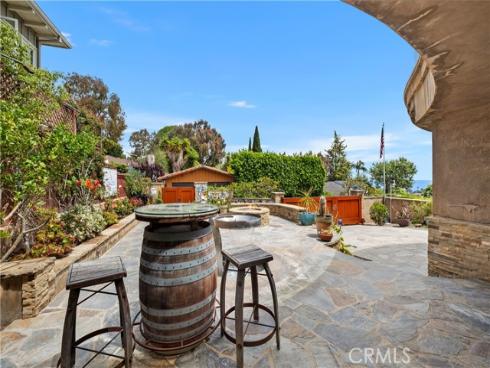 535 High Dr , Laguna Beach, CA