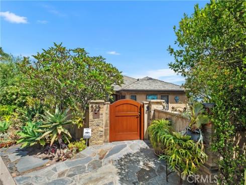 535 High Dr , Laguna Beach, CA