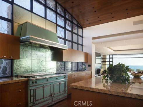 2526 Riviera Drive, Laguna Beach, CA