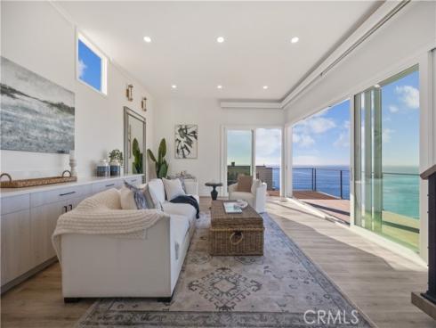 32015 Point Place , Laguna Beach, CA