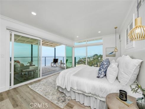 32015 Point Place , Laguna Beach, CA