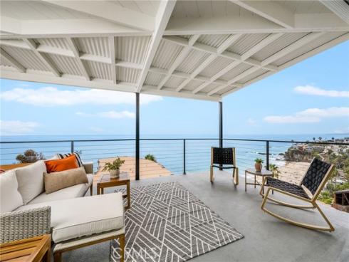 32015 Point Place , Laguna Beach, CA