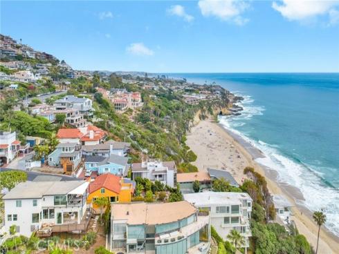32015 Point Place , Laguna Beach, CA
