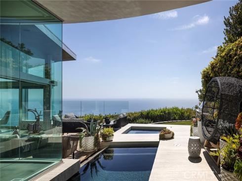 465 Panorama Drive, Laguna Beach, CA