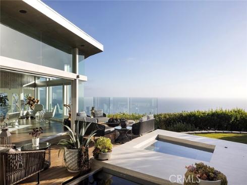 465 Panorama Drive, Laguna Beach, CA