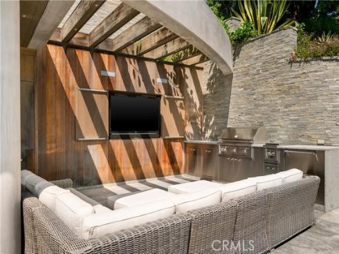 32181 Coast Highway, Laguna Beach, CA