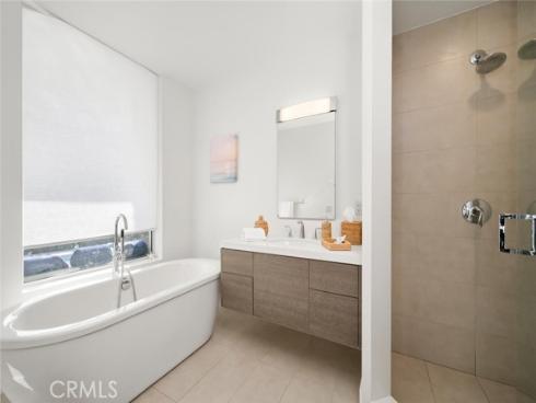 2300 Crestview , Laguna Beach, CA