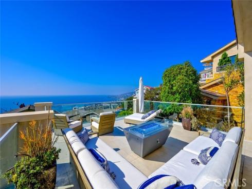 2300 Crestview , Laguna Beach, CA