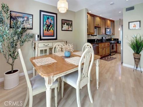 102 Santa Rosa Court, Laguna Beach, CA