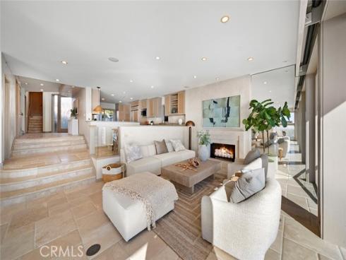 1907 Ocean Way, Laguna Beach, CA