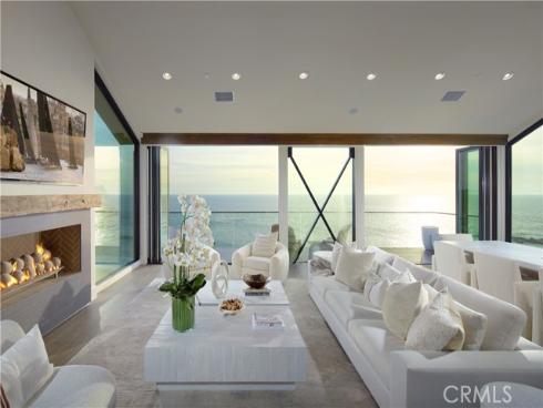 33 Bay Drive, Laguna Beach, CA