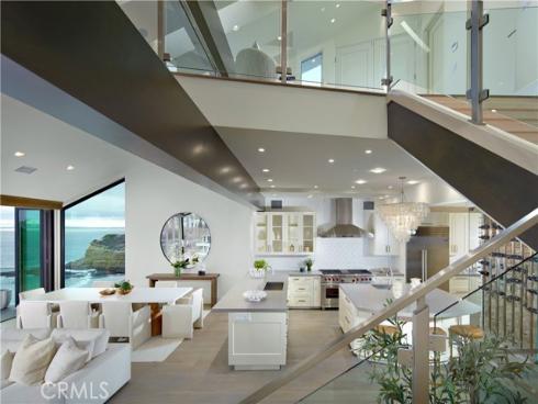 33 Bay Drive, Laguna Beach, CA
