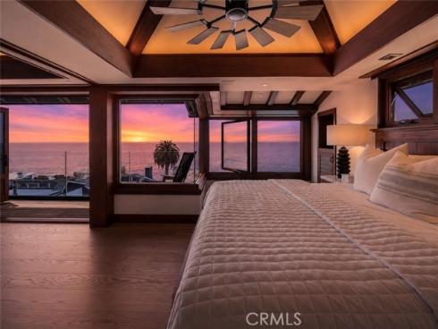 31678 Seacliff Drive, Laguna Beach, CA