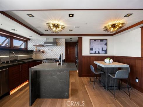 31678 Seacliff Drive, Laguna Beach, CA