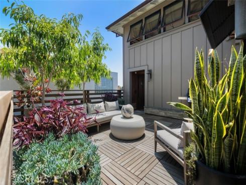 31678 Seacliff Drive, Laguna Beach, CA