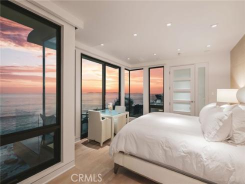 1715 Ocean Way, Laguna Beach, CA