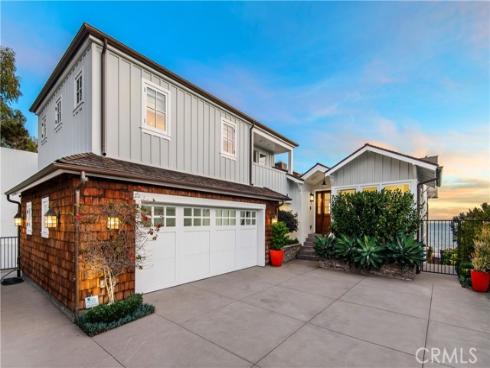 738 Cliff Drive