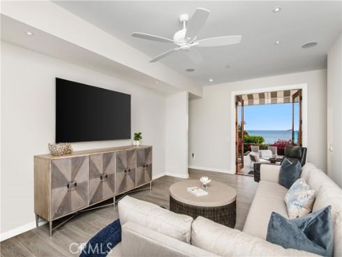 738 Cliff Drive , Laguna Beach, CA