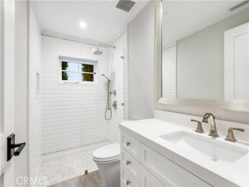 738 Cliff Drive , Laguna Beach, CA