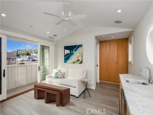 738 Cliff Drive , Laguna Beach, CA