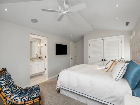 738 Cliff Drive , Laguna Beach, CA