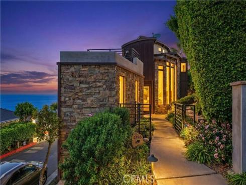 2590 Iris , Laguna Beach, CA