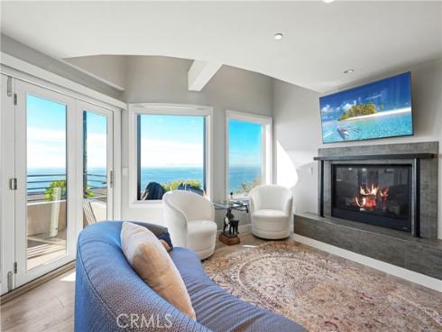 2590 Iris , Laguna Beach, CA